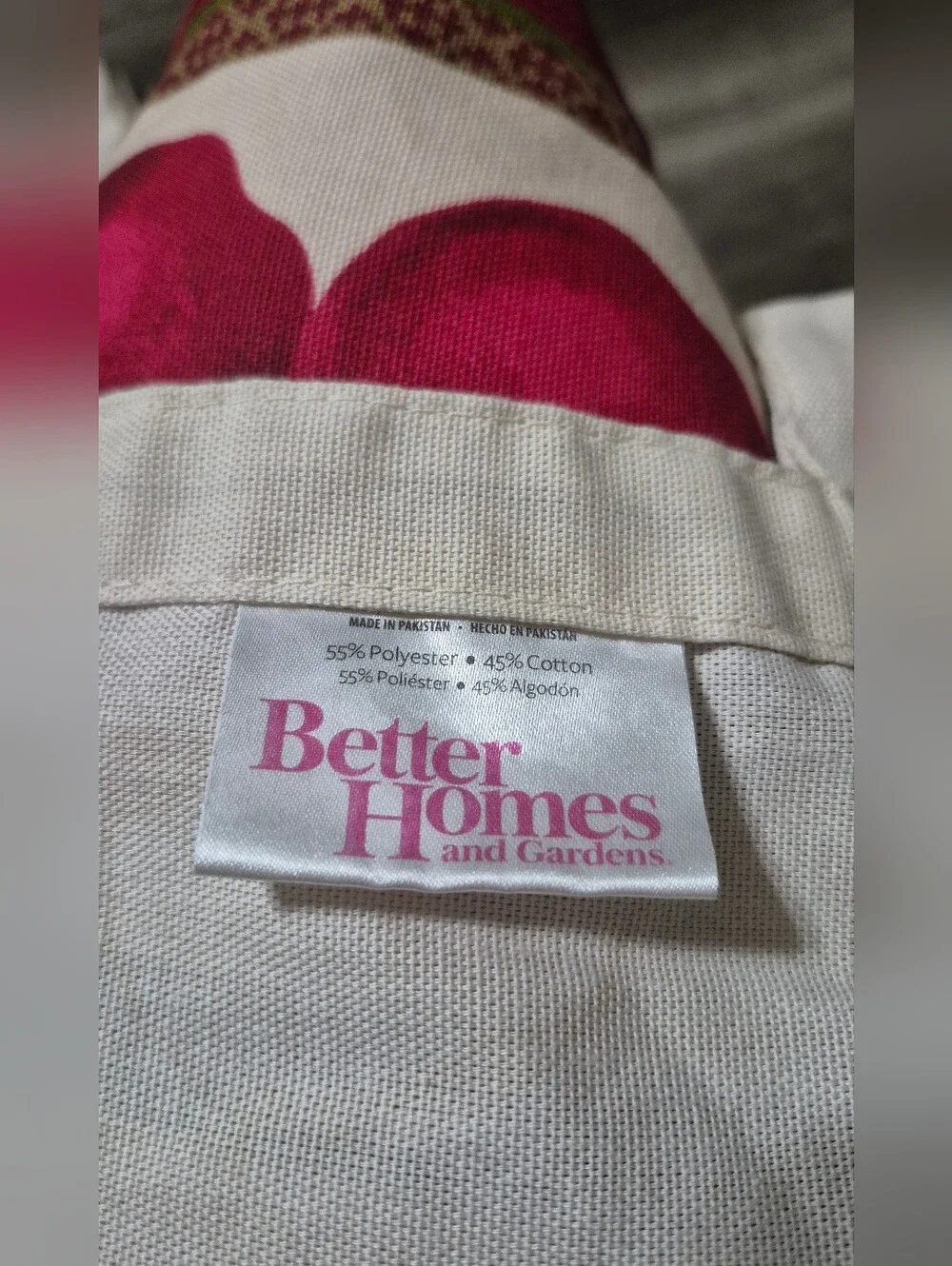 Better Homes And Gardens Cream and Red Apple Print Window Valances